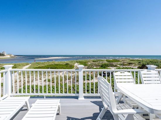 6 Baker Way, West Dennis, MA 02670