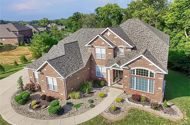 1st image of 3504 S Arbor Lake Dr