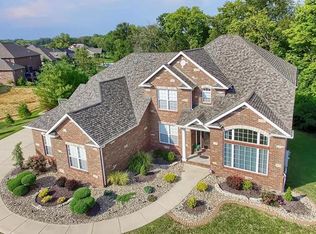 3504 S Arbor Lake Dr, Edwardsville, IL 62025