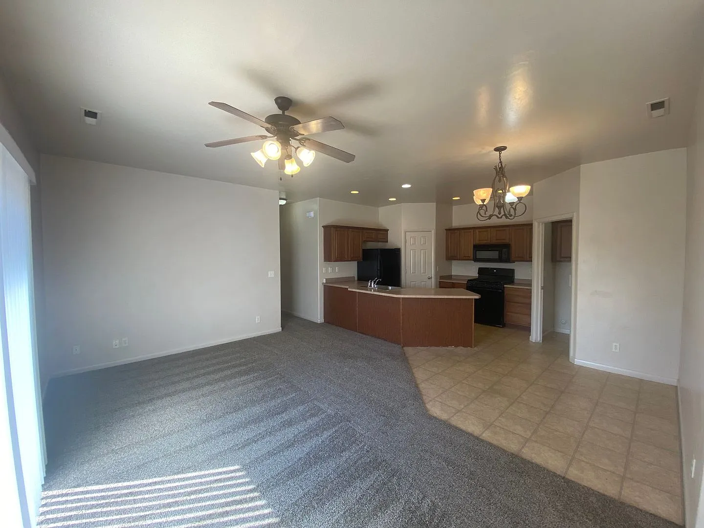 Shadow Mountain duplex — Photo 2