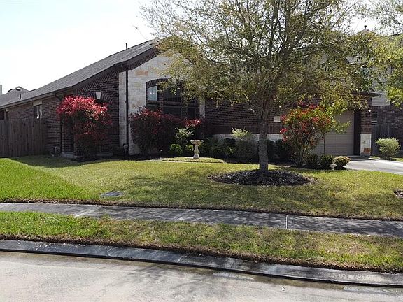 3rd image of 3007 Trail Creek Ct