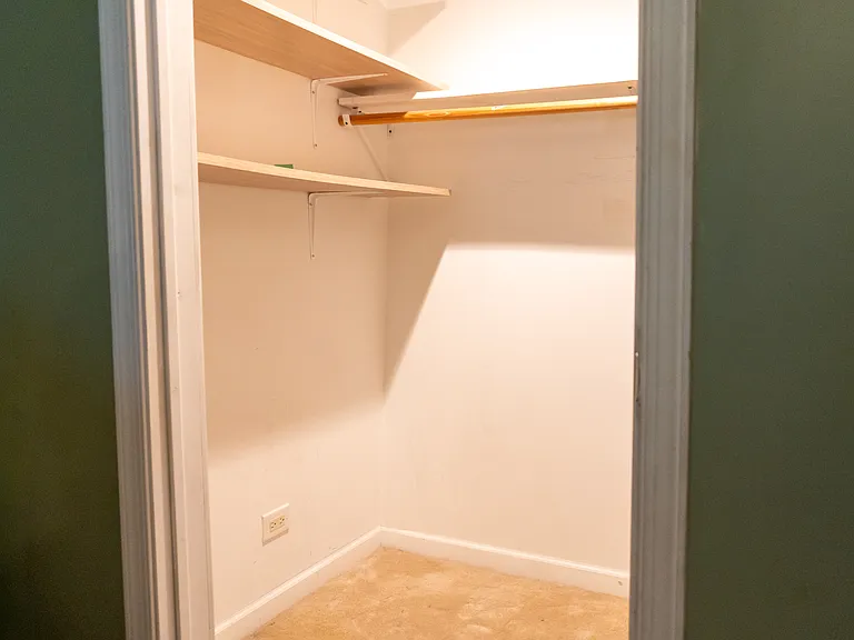 2711 W 98th Pl — Photo 16