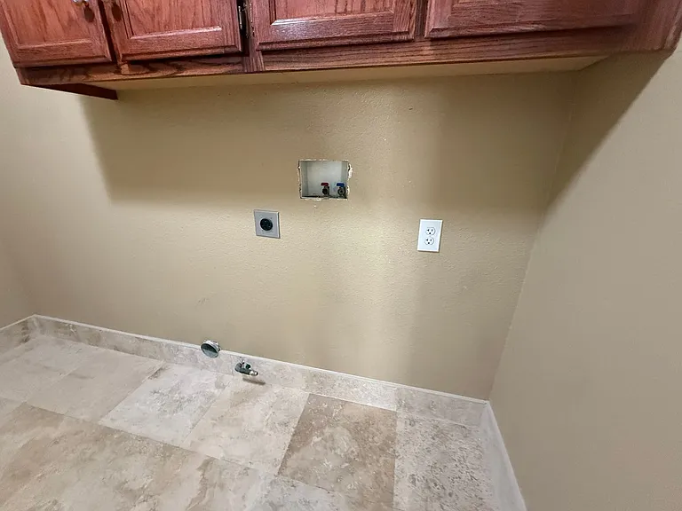 13425 Spring Valley Pkwy — Photo 15