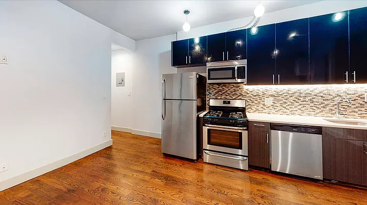 Rented by Bedford And Dean LLC | media 4