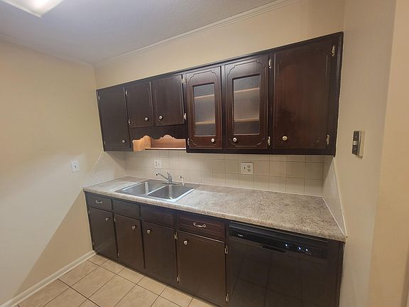 4th image of 3509 Stafford Dr