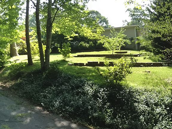 Front Yard from street