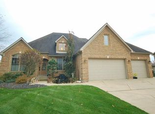 2340 Saddle Brook Ln, Cortland, OH