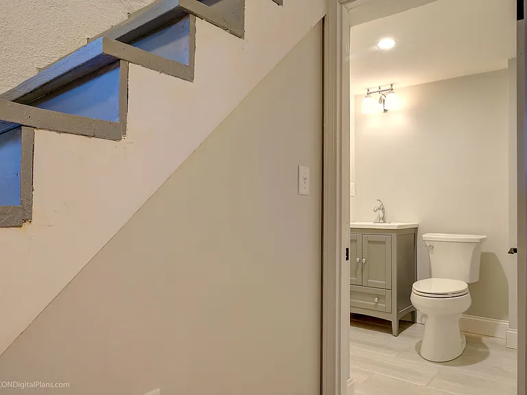 18 Sylvan Ter — Photo 40