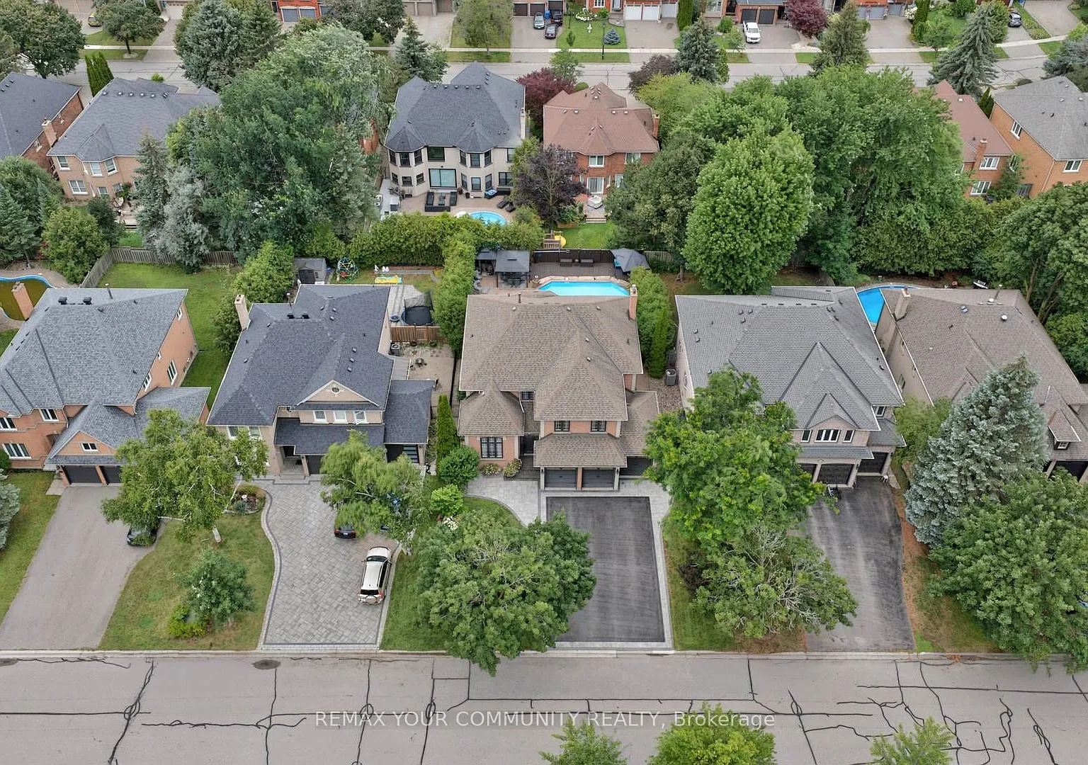 5 bed, $5,800 — Photo 4