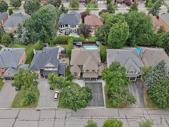 4th image of 786 Exceller Cir