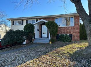 127 Spohn Rd, Reading, PA 19608