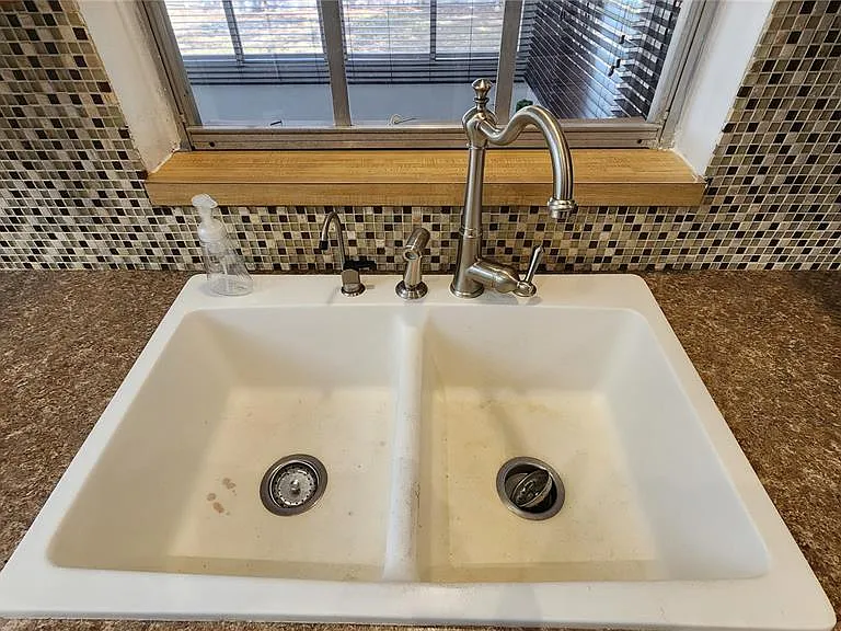 4518 Yorkshire Ave — Photo 18