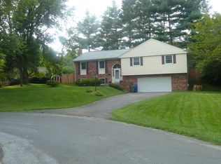 2 Riverton Ct, Olney, MD 20832