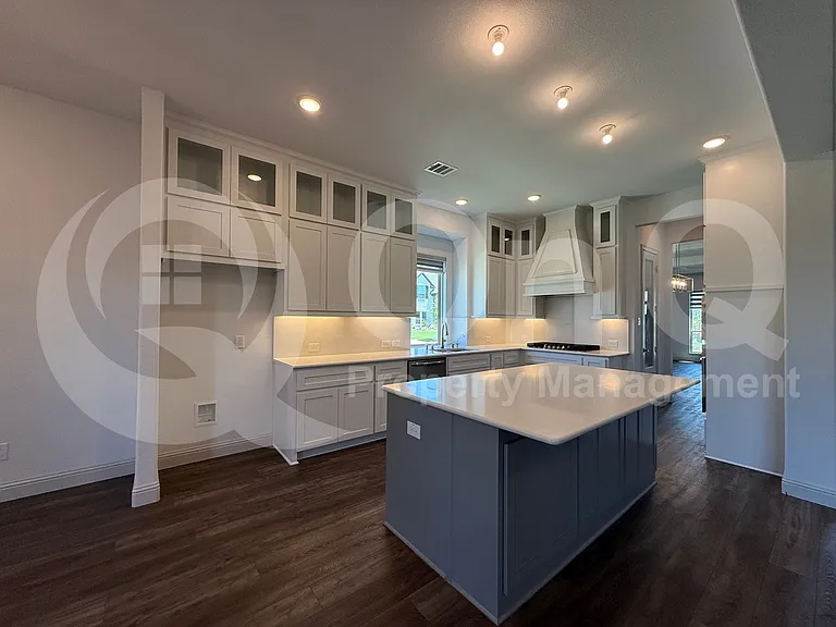 14697 Valley Trl — Photo 4