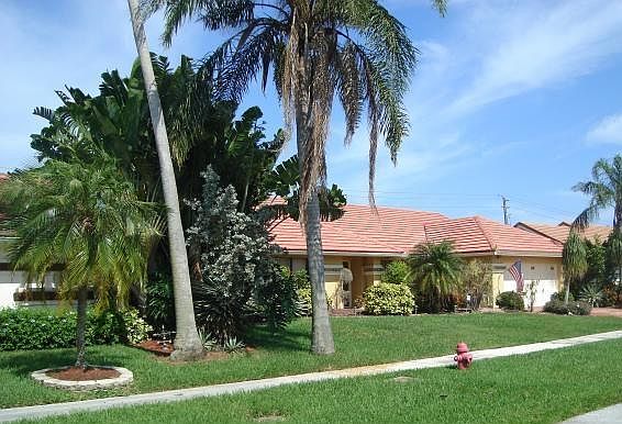 2nd image of 9454 Sun Pointe Dr