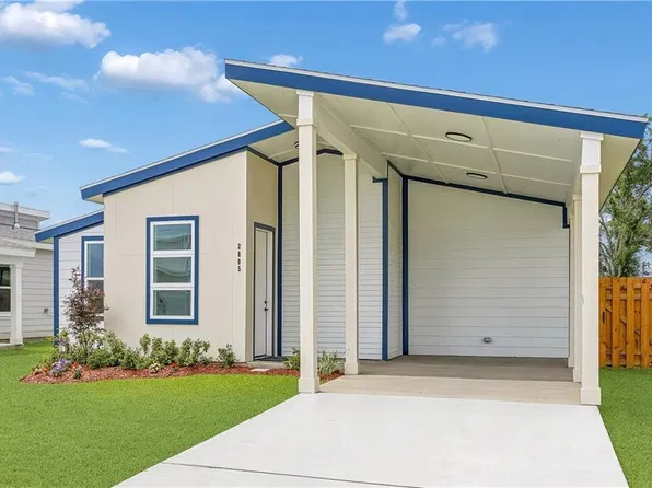 2805 Live Oak Dr, Terrytown, LA 70056