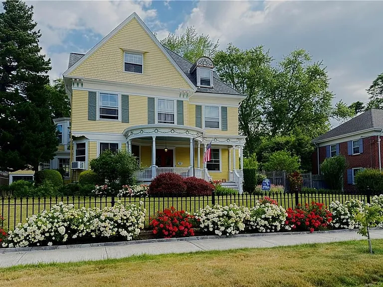 283 Norwood Ave — Photo 30