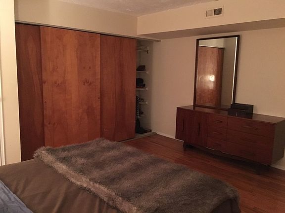 5th image of 311 Artist Lake Dr