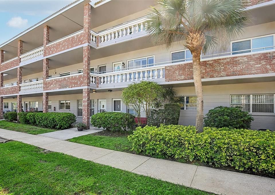 1st image of 2461 Rhodesian Dr APT 7