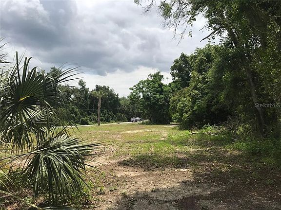 2nd image of 801-A S Dixie Ave