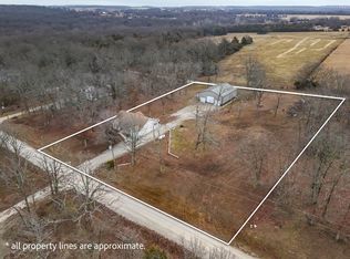 84 Oak Crest Dr, Marshfield, MO 65706