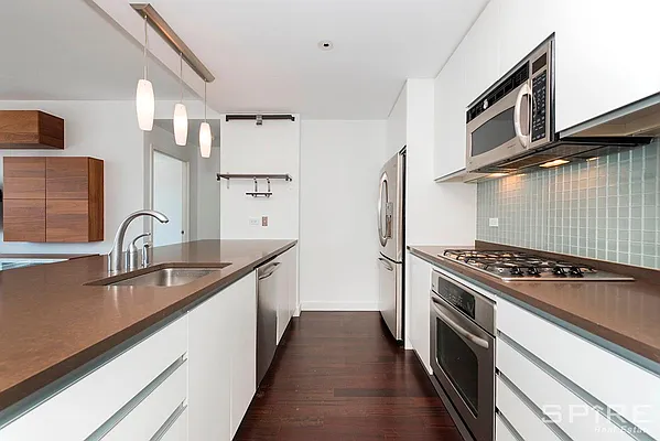 Rented by Spire Group | media 14