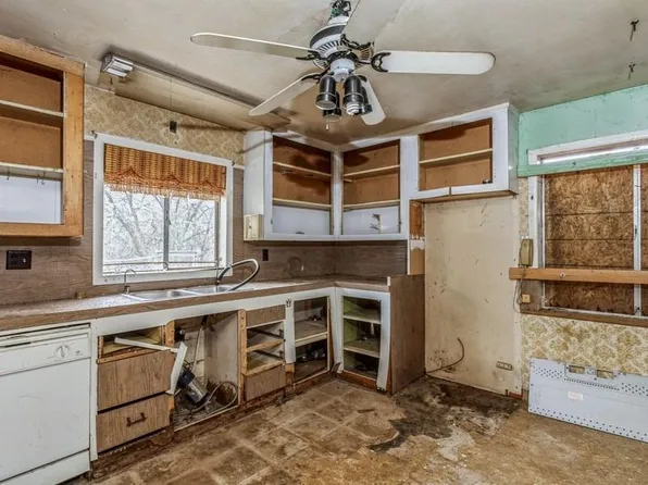 524 Clipper Gap Rd, Auburn, CA 95603