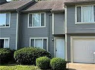 8963 Hauser St, Lenexa, KS 66215