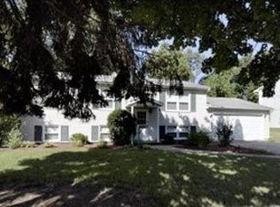 511 Garrison Rd, Battle Creek, MI 49017