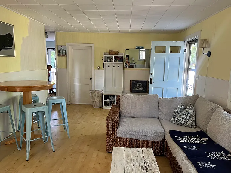 101 Silver Beach Ave — Photo 5