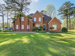 505 Heath Pl, Aberdeen, MS 39730