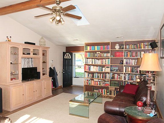 5th image of 19500 Ponderosa Dr