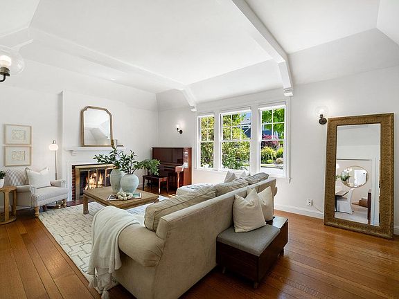 4th image of 1324 Balboa Ave