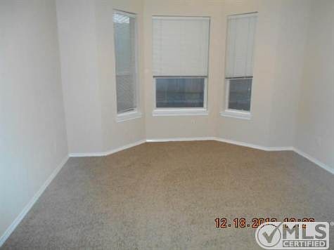 4th image of 1902 Chandler Ln