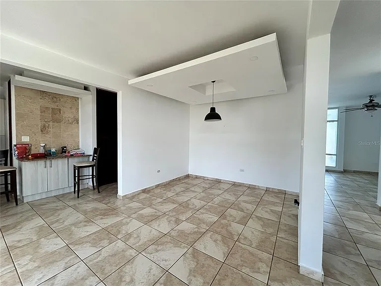 345 Calle Tulipan — Photo 25
