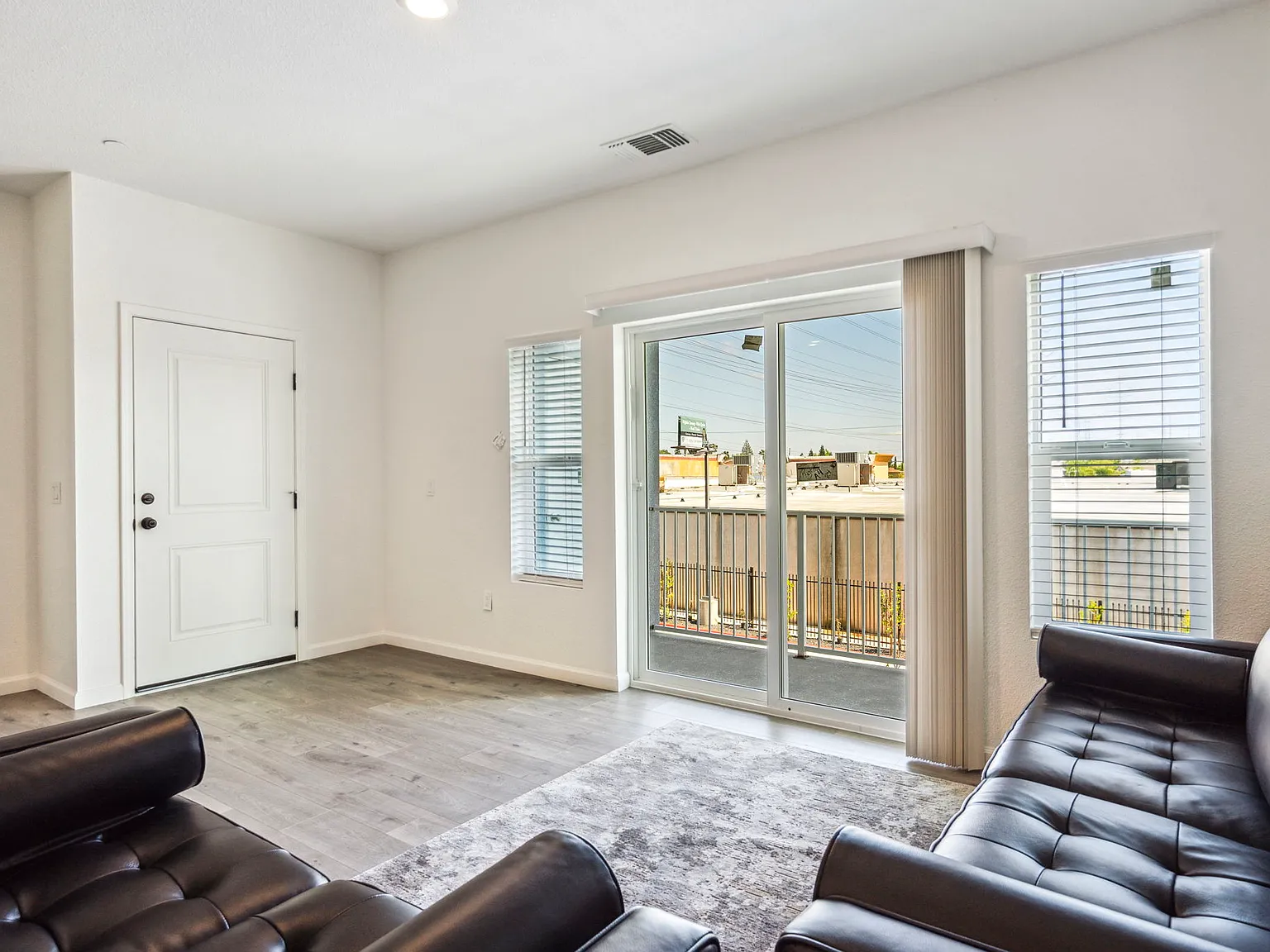 Tran Villa Apartments — Photo 2