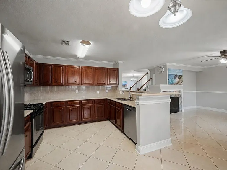 12031 Blade Borough Ct — Photo 13