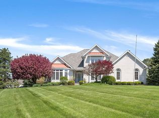 10932 Shiregreen Ln, Fort Wayne, IN