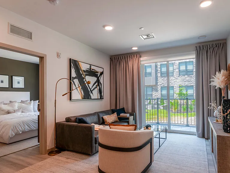 Enclave at Raritan — Photo 16