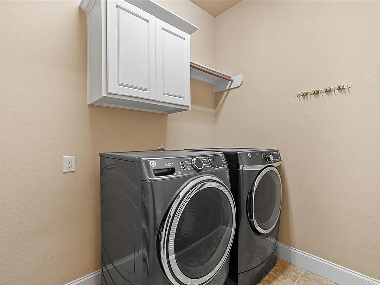 4410 Cobalt Cross St — Photo 17