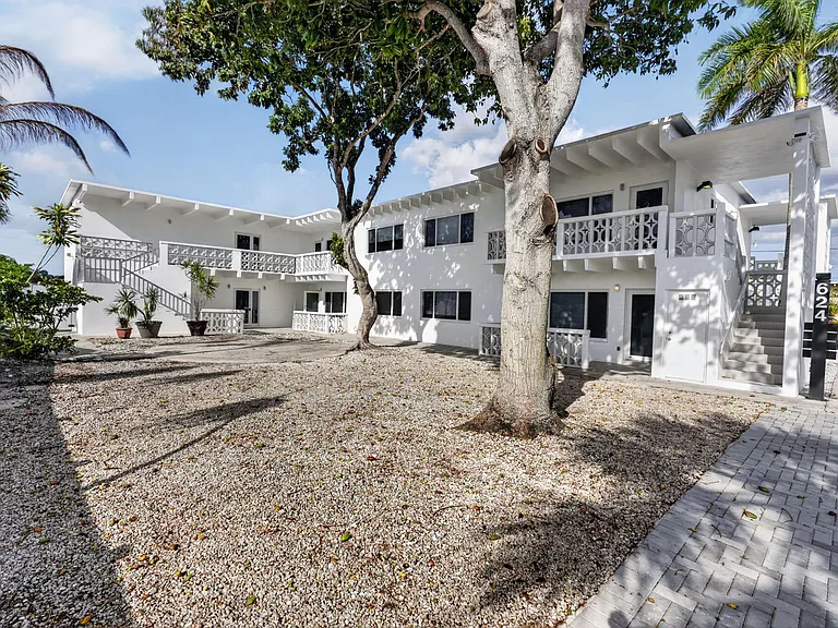 624 Southwind Cir #3 — Photo 48