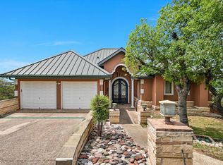695 Sunset Dr, Wimberley, TX 78676