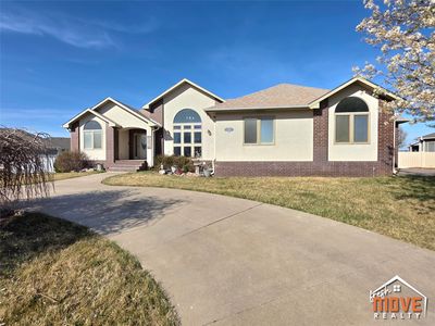 2014 Hillpointe Pl, Dodge City, KS, 67801