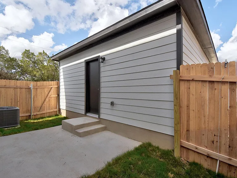 1661 Yaupon Grove Ln — Photo 23