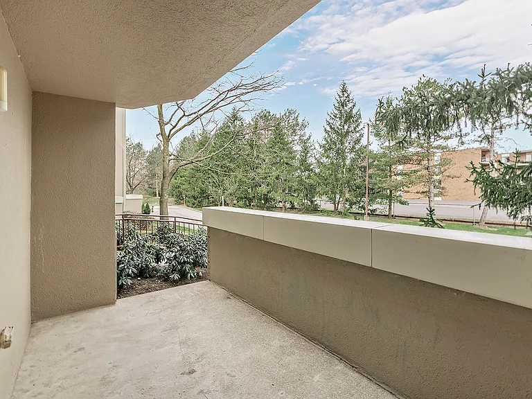 26101 Village Ln #107 — Photo 34