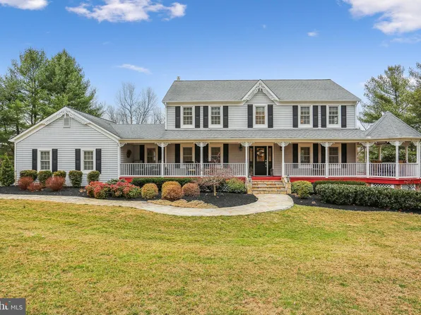 8625 Stableview Ct, Gaithersburg, MD 20882