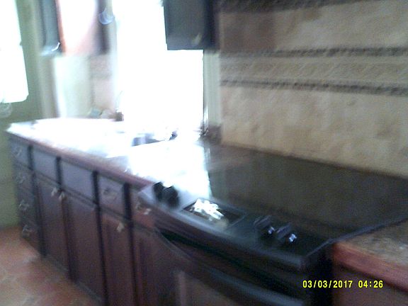 3rd image of 137 Montague St