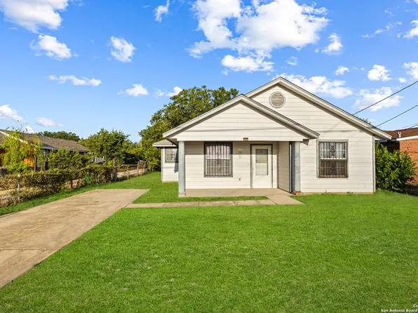 1611 S Callaghan Rd., San Antonio, TX 78227