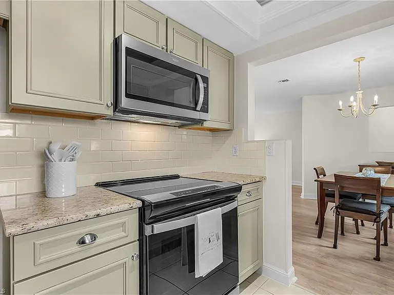 4126 Belair Ln #C4 — Photo 11