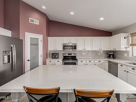 3rd image of 8738 E POSADA Avenue